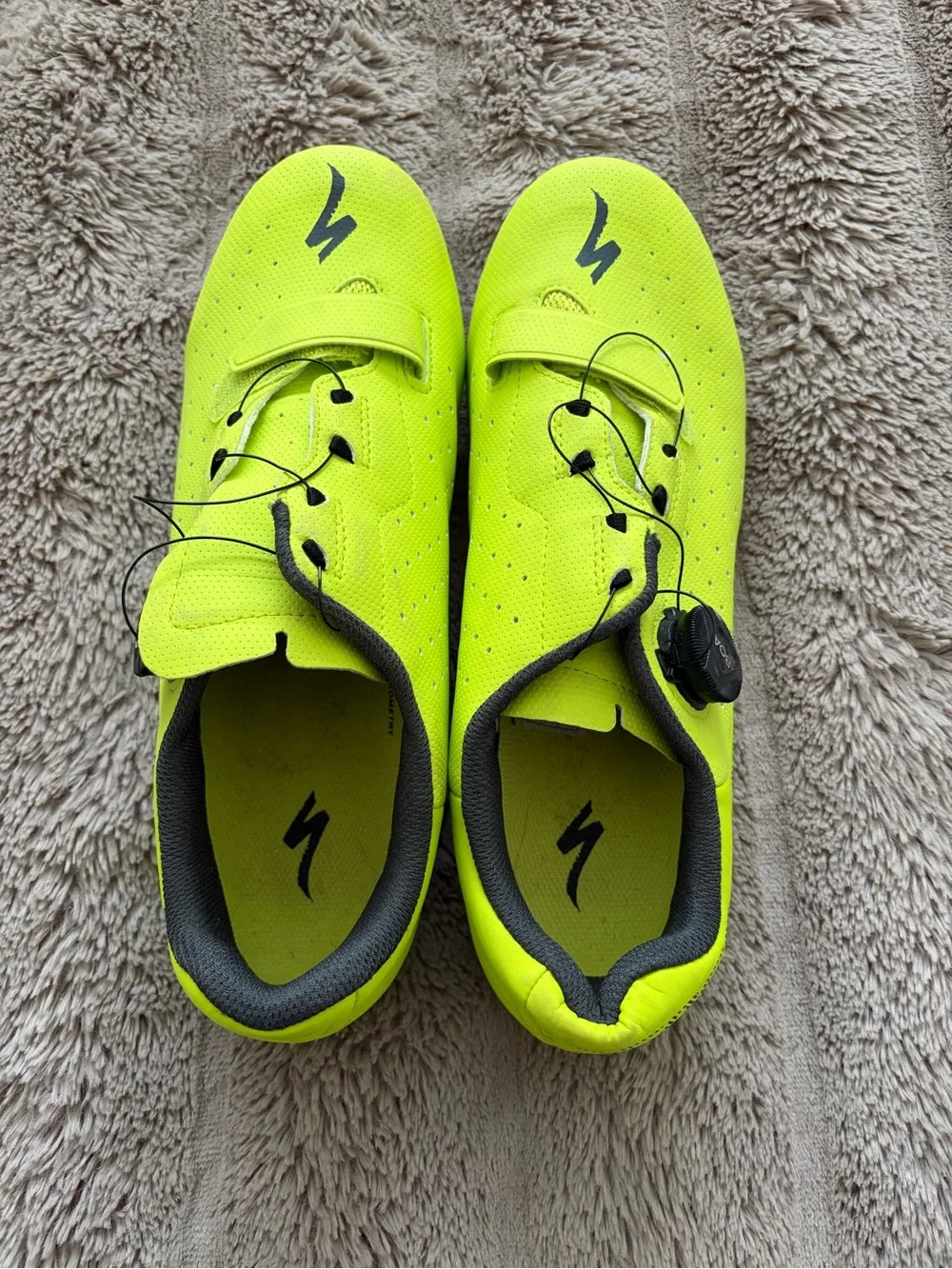 Specialized Neon Yellow  Woman’s Cycling Sneakers with Boa Dial